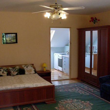 Apartamenty Wakacyjne Nad Jeziorem Juksty مارونجوفو المظهر الخارجي الصورة