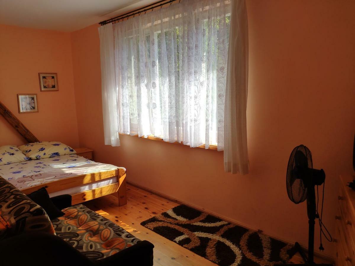Apartamenty Wakacyjne Nad Jeziorem Juksty مارونجوفو المظهر الخارجي الصورة